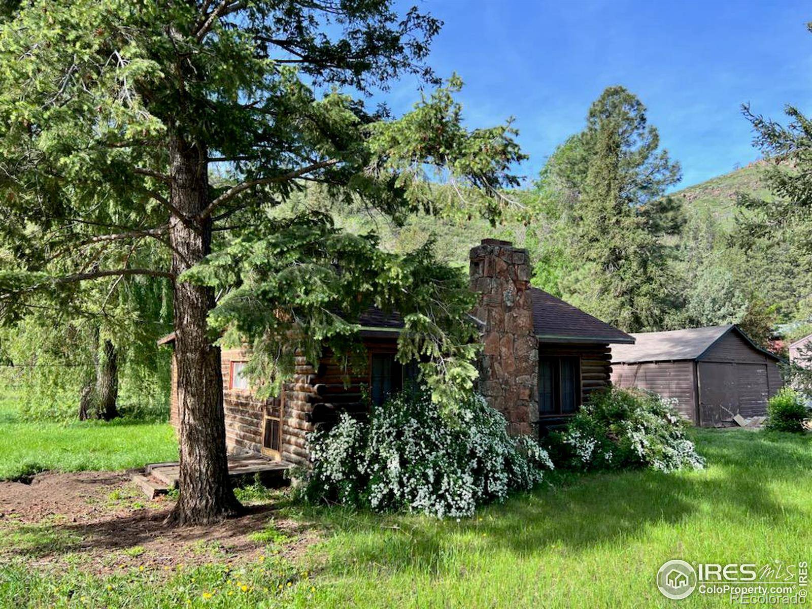 Bellvue, CO 80512,215 Poudre River RD