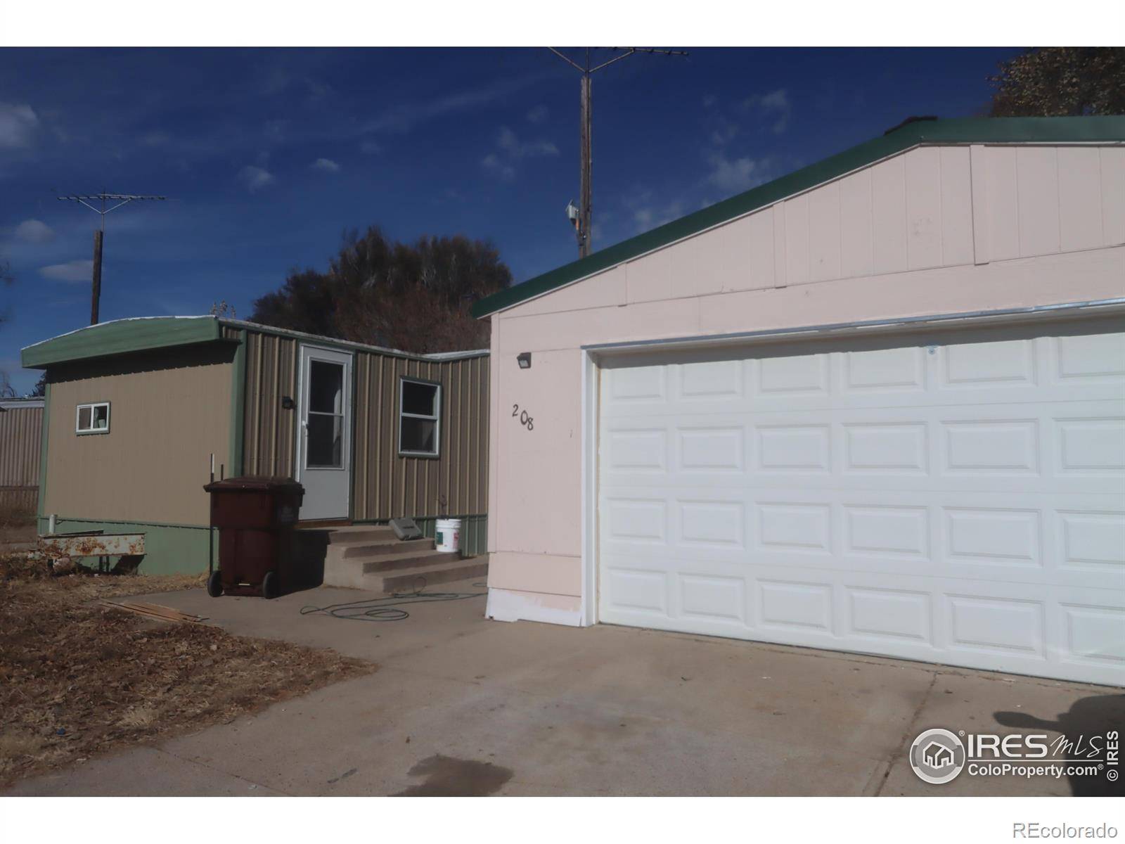 Log Lane Village, CO 80705,208 Balsam ST