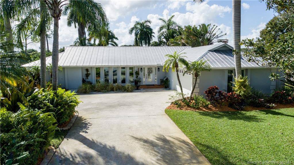 Stuart, FL 34994,1540 NW Lakeside TRL