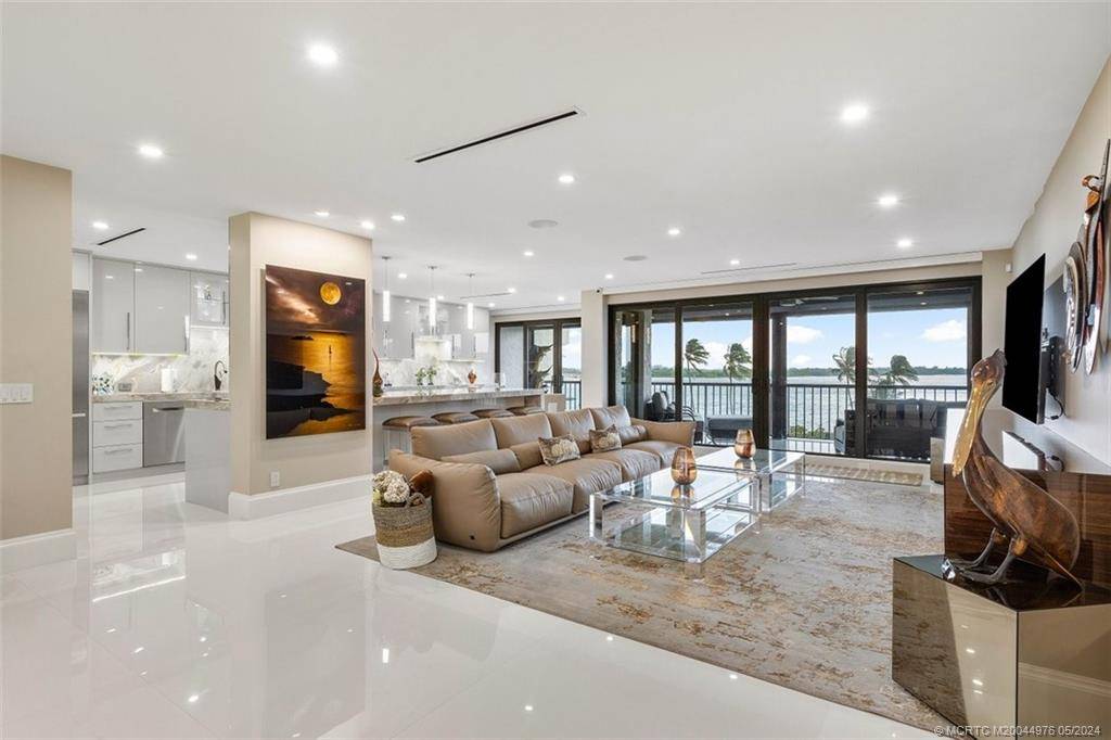 Stuart, FL 34996,2818 SE Dune DR #2308