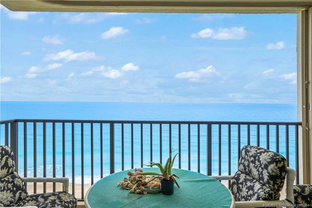 Jensen Beach, FL 34957,10044 S Ocean DR #1205