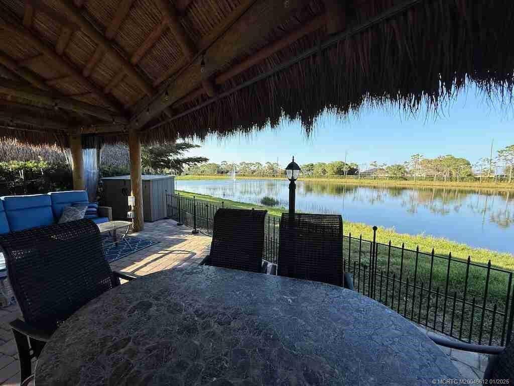 Port Saint Lucie, FL 34986,105 NW Boundary DR