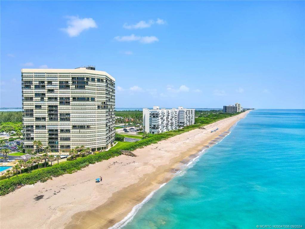 Jensen Beach, FL 34957,9500 S Ocean DR #901