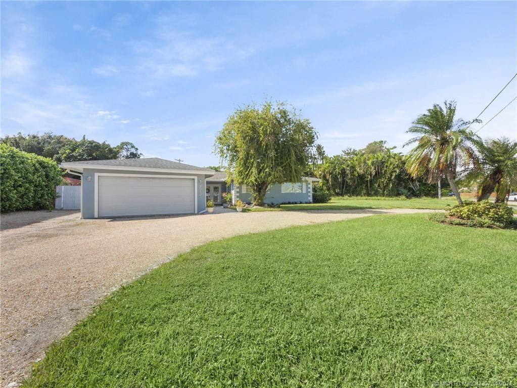 Stuart, FL 34994,723 NW Spruce Ridge DR