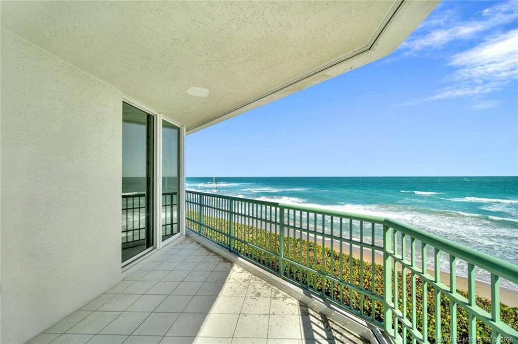 Jensen Beach, FL 34957,8600 S Ocean DR #305