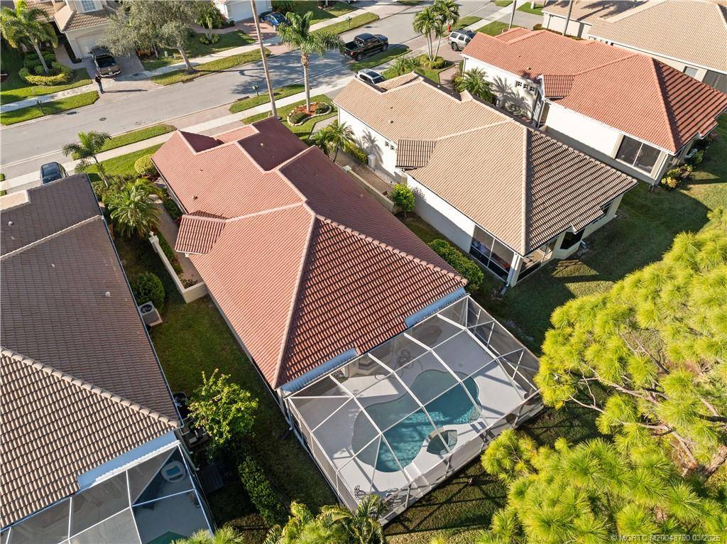 Port Saint Lucie, FL 34986,906 Munjack CIR