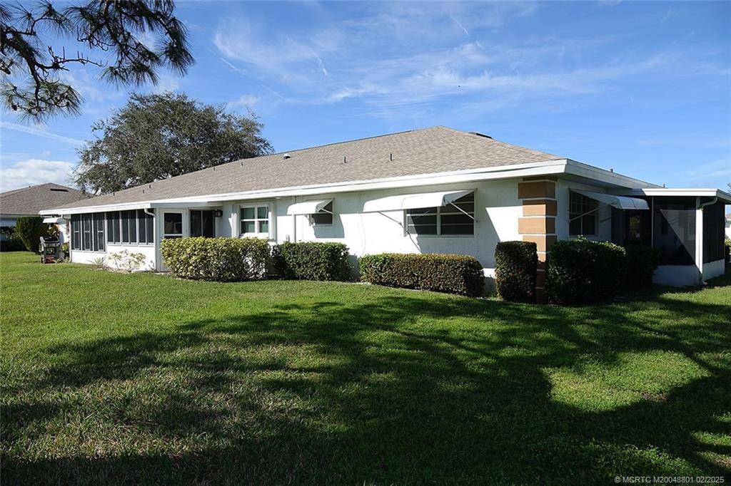 Fort Pierce, FL 34982,1011 Pheasant Run DR #A
