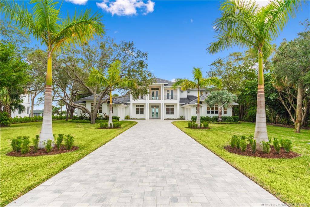 Stuart, FL 34996,505 SE Saint Lucie BLVD
