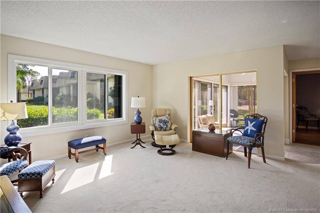 Stuart, FL 34996,1800 SE Saint Lucie BLVD #5-102