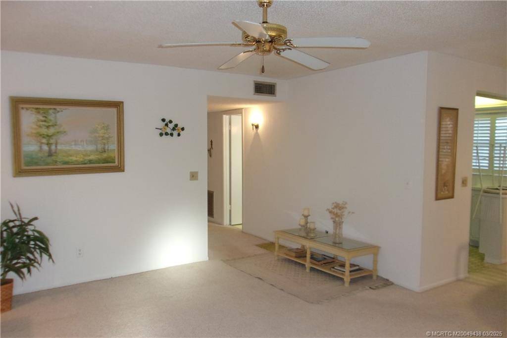 Stuart, FL 34994,1225 NW 21st ST #3506