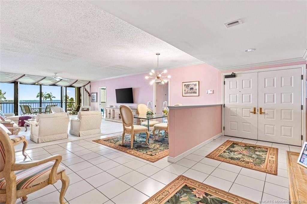 Stuart, FL 34996,2820 SE Dune DR #2305