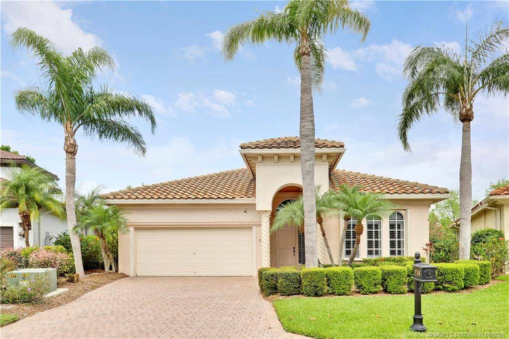 Palm City, FL 34990,736 SW Pebble LN