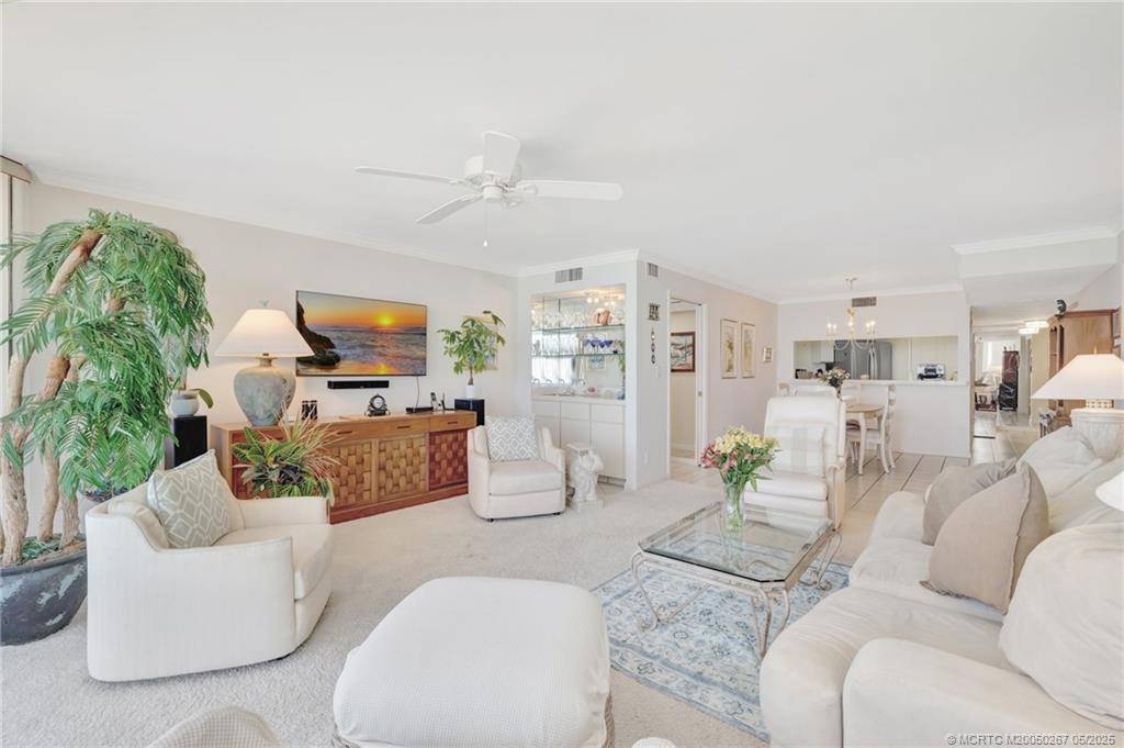 Jensen Beach, FL 34957,9500 S Ocean DR #Higher Floor