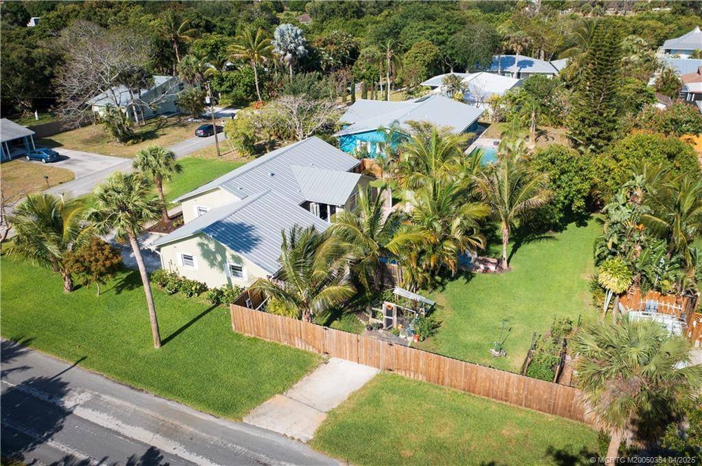 Stuart, FL 34994,249 SE TRESSLER DR