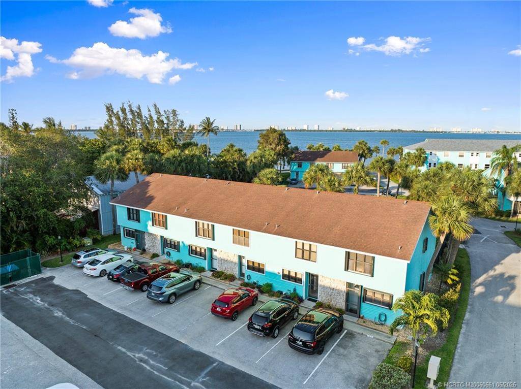 Jensen Beach, FL 34957,13509 S Indian River DR #403