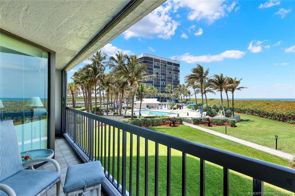 Jensen Beach, FL 34957,8880 S Ocean DR #202