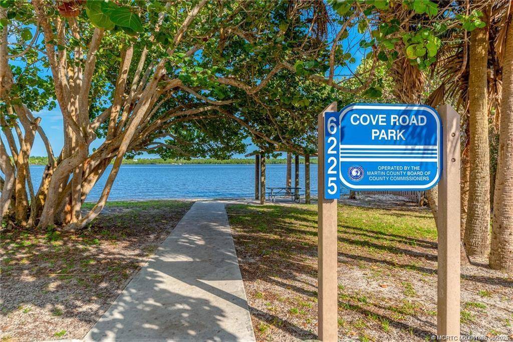 Stuart, FL 34997,5975 SE Wilsie DR