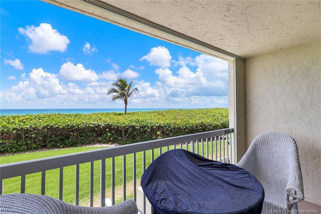 Jensen Beach, FL 34957,10600 S Ocean DR #102
