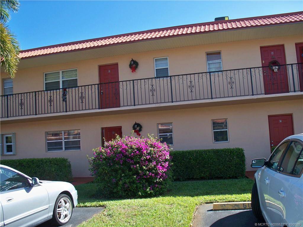 Stuart, FL 34994,1939 SW Palm City RD #G