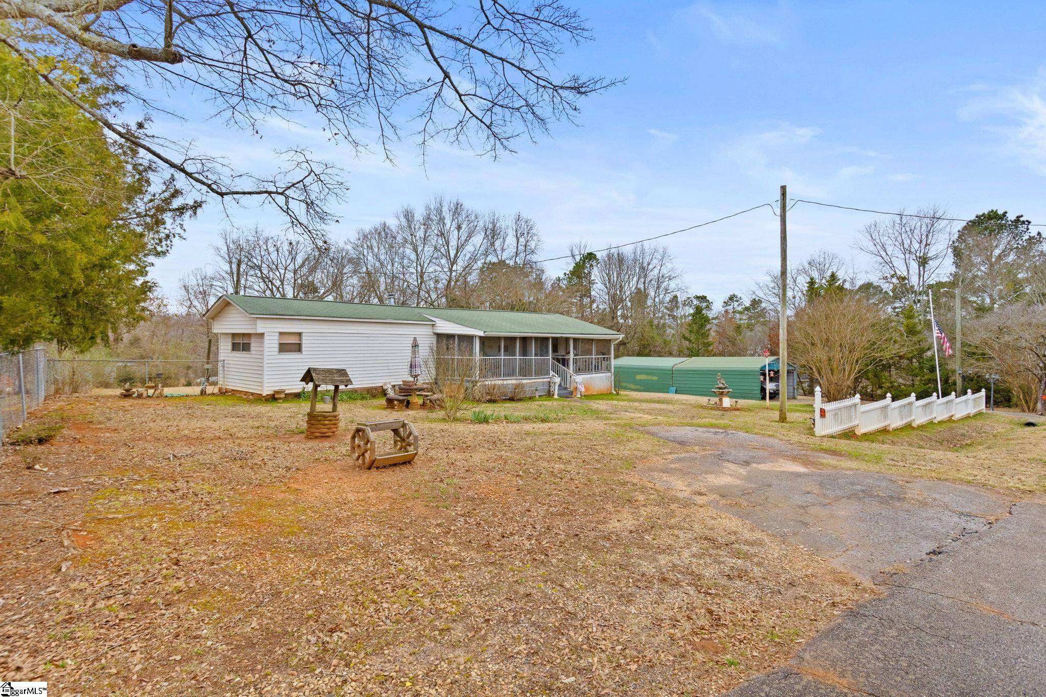 Townville, SC 29689,303 Cole Road