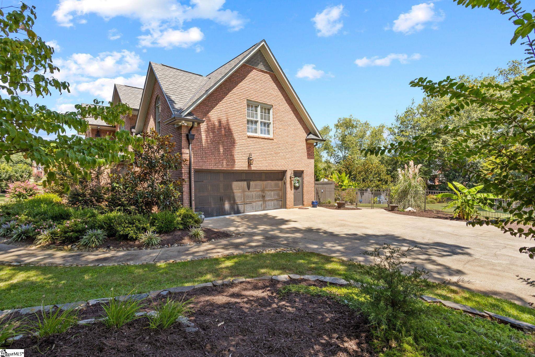 Spartanburg, SC 29301,429 S Oakley Lane