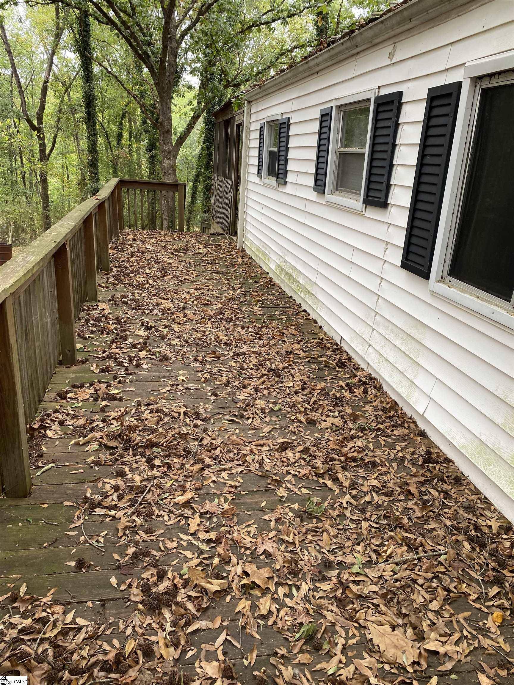 Townville, SC 29689,325 Lakewood Drive