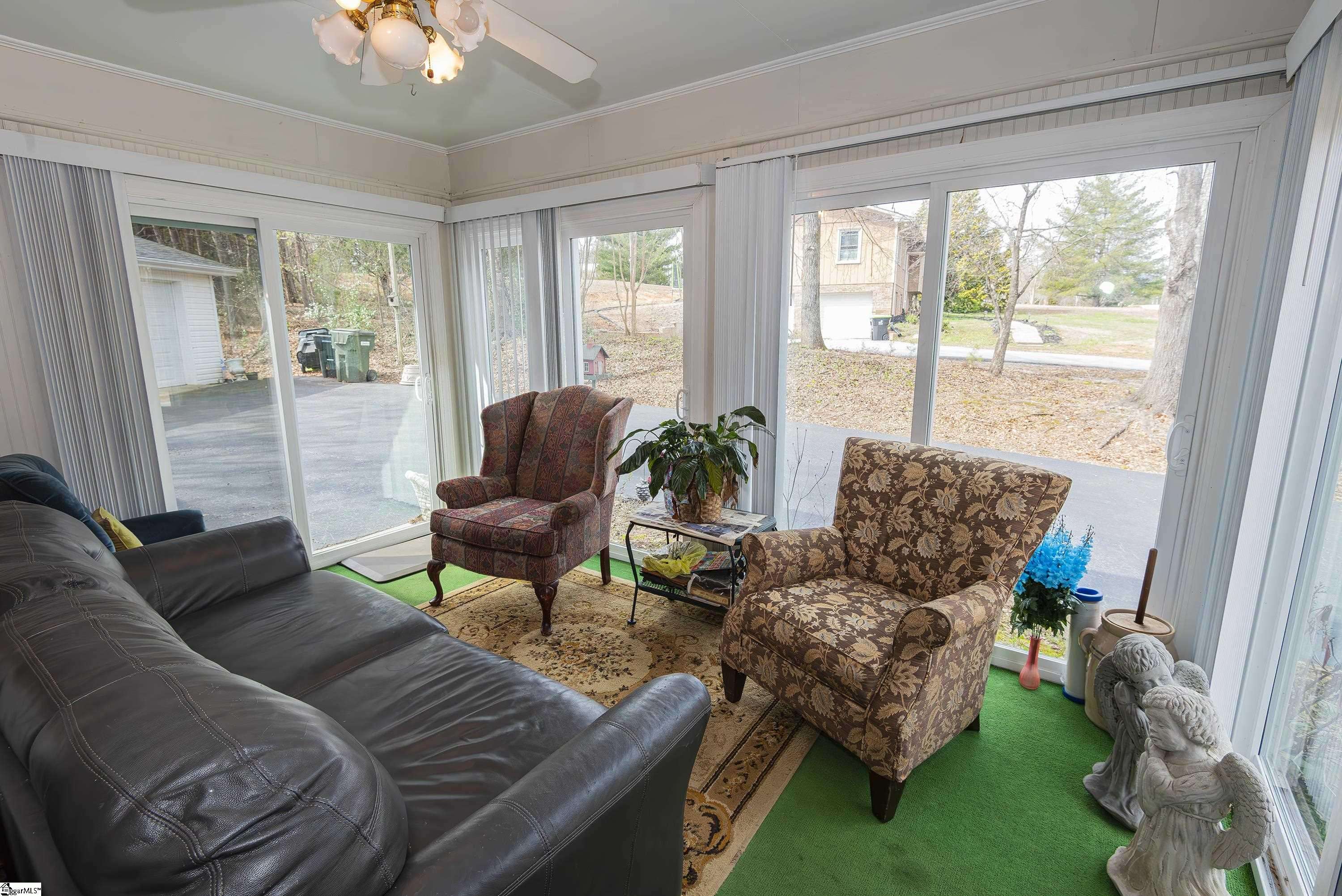 Landrum, SC 29356,500 W Rutherford Street