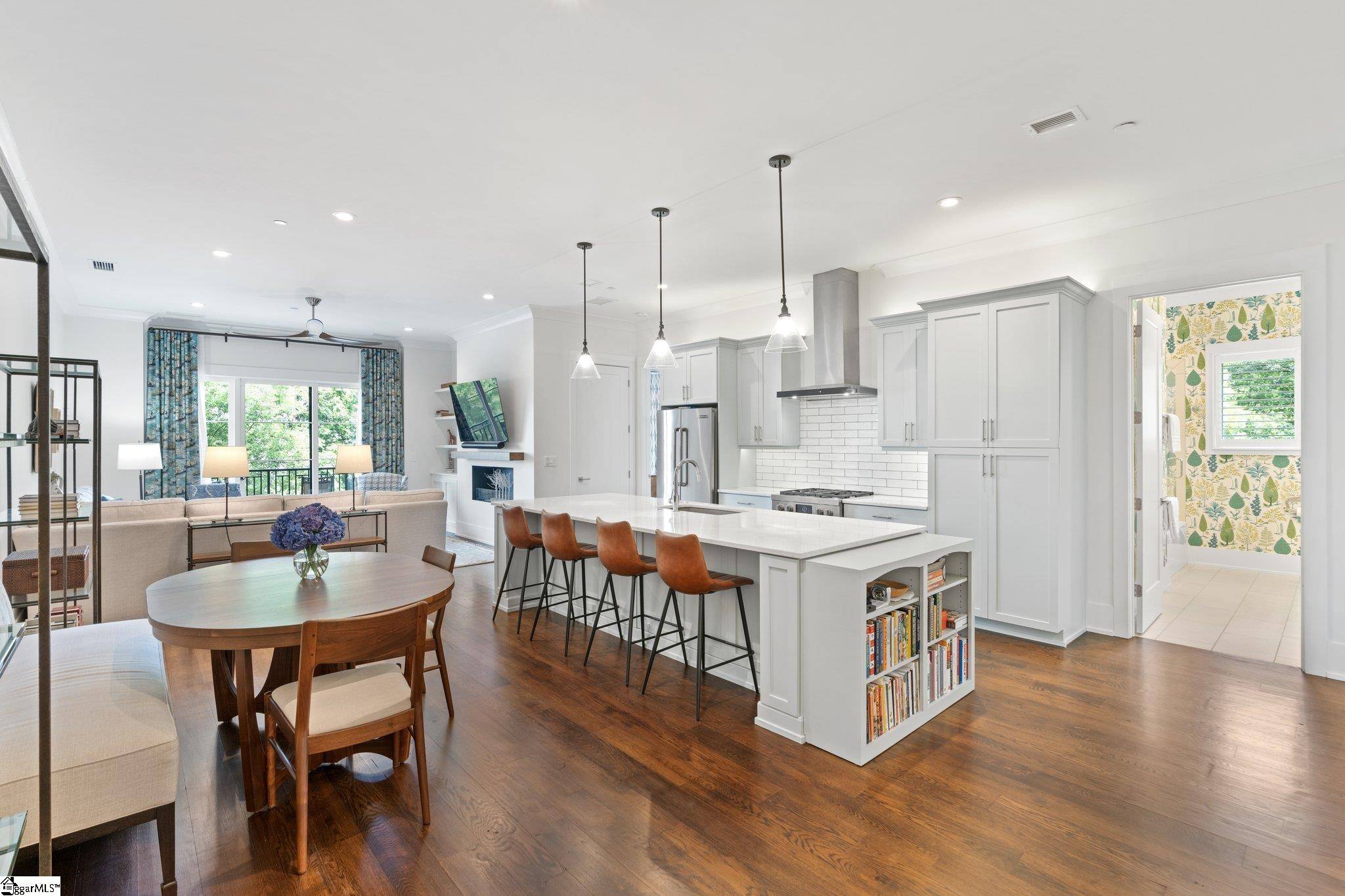 Greenville, SC 29601,110 N Markley Street
