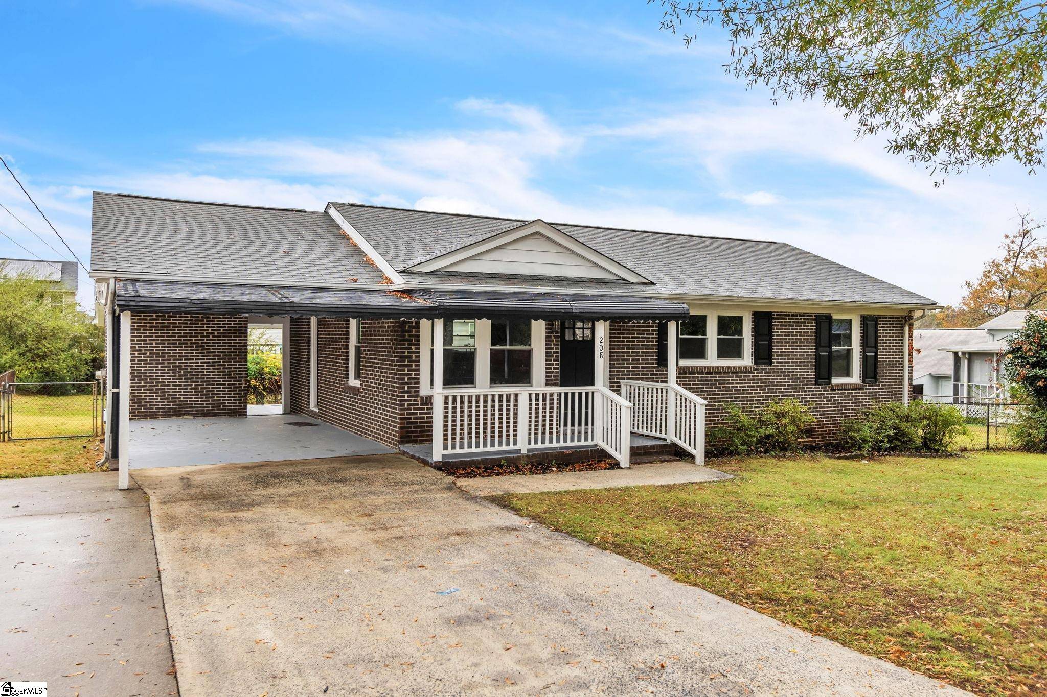 Greenville, SC 29617,208 Derwood Circle