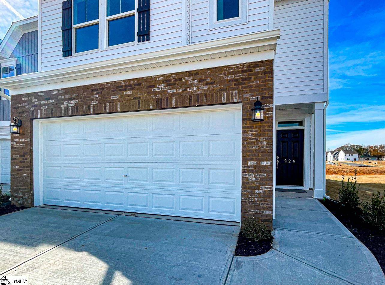 Greenville, SC 29611,224 Toal Court