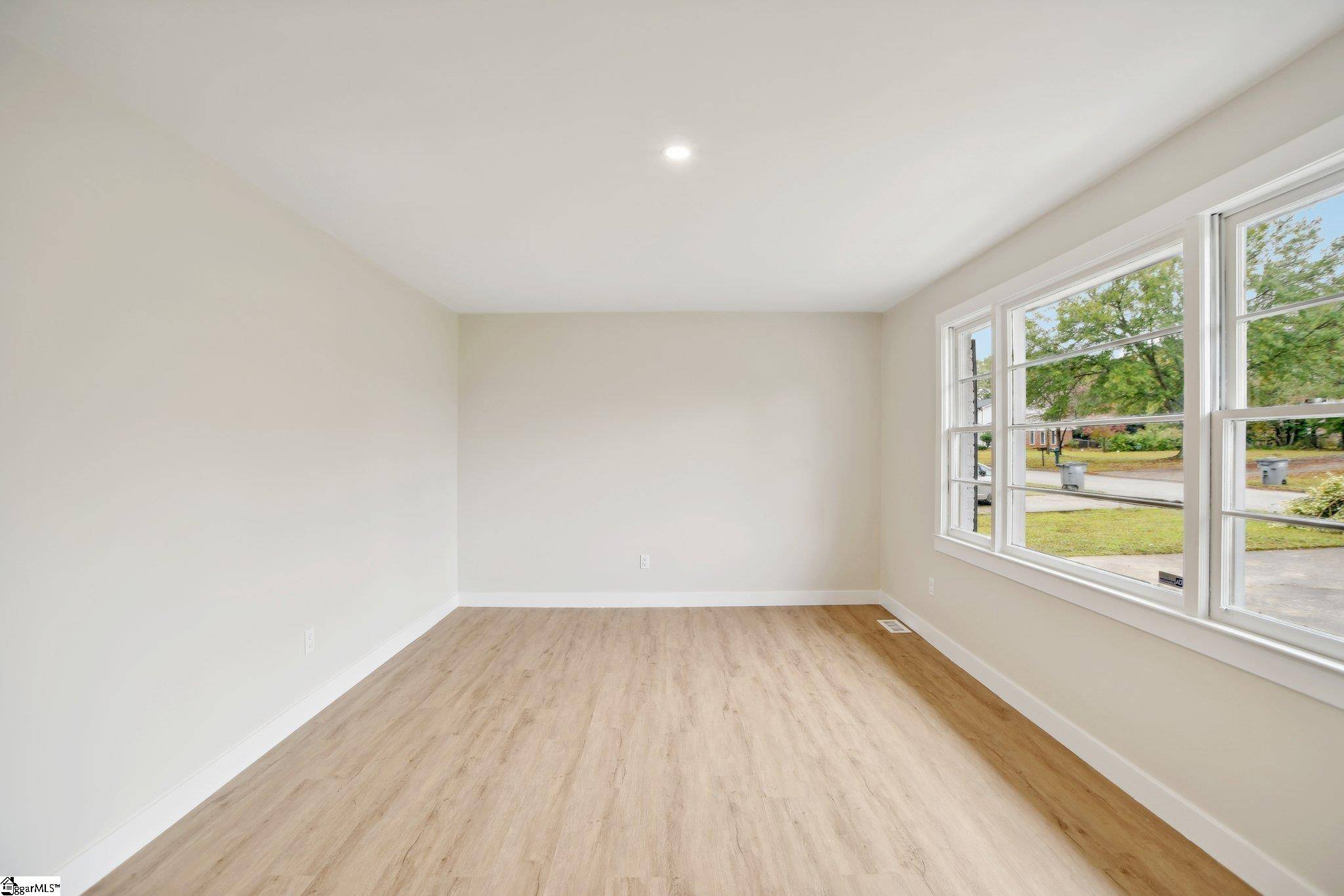 Greenville, SC 29617,404 Berea Forest Circle
