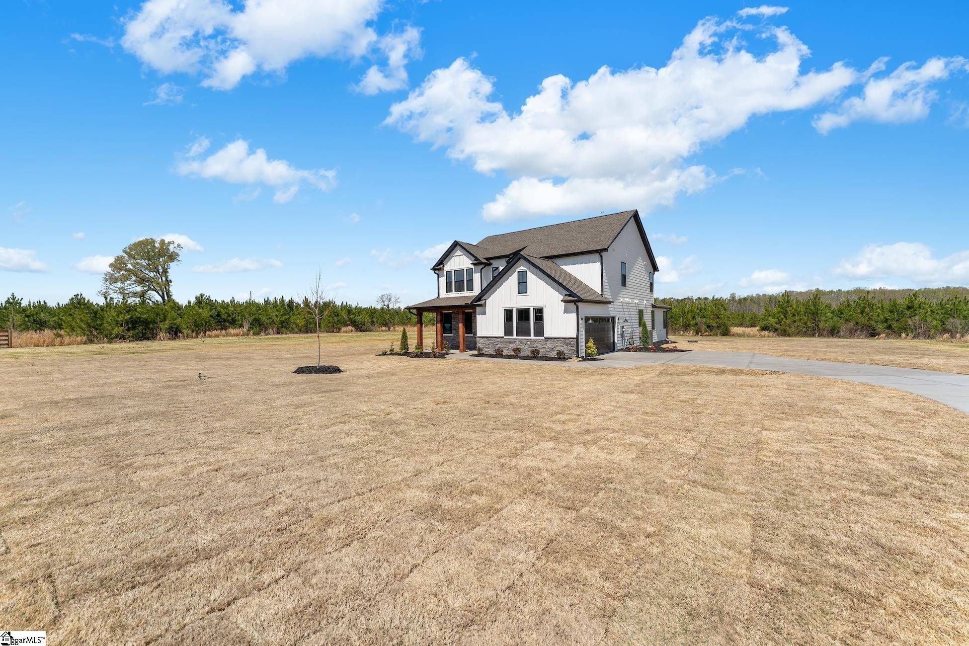 Clinton, SC 29325,415 Young Road