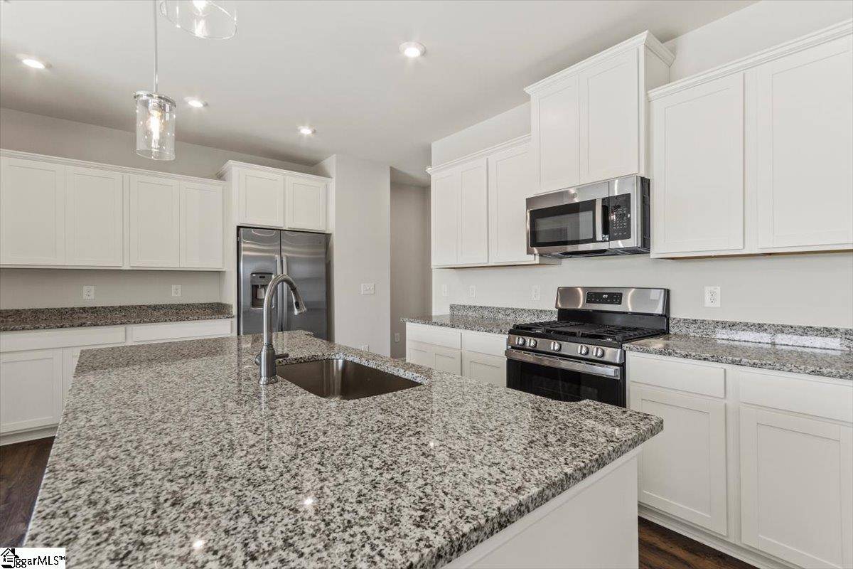 Boiling Springs, SC 29316,5019 Crosswell Court