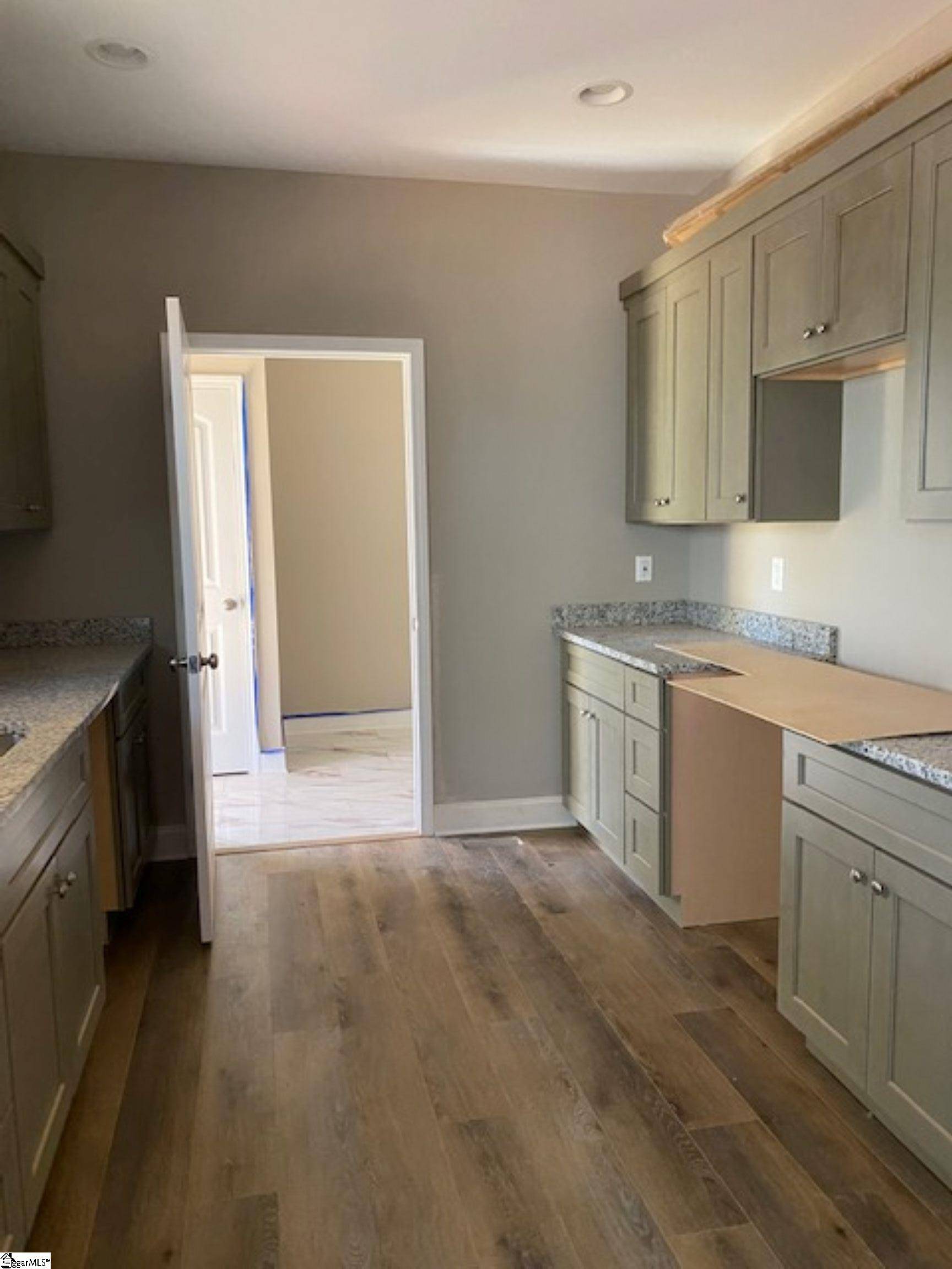 Six Mile, SC 29682,472 Cedar Hill Road