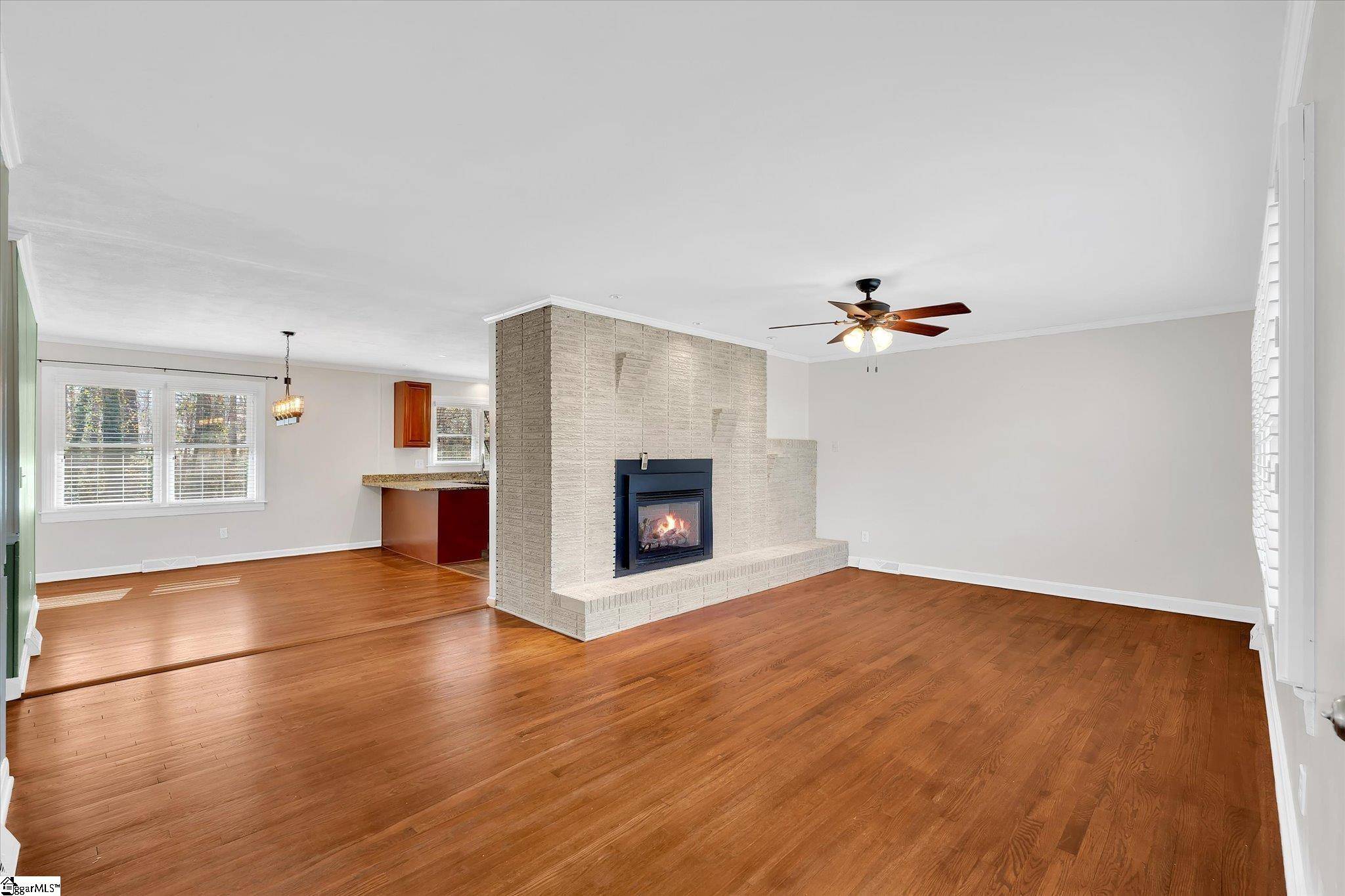 Greer, SC 29651,106 Clark Avenue