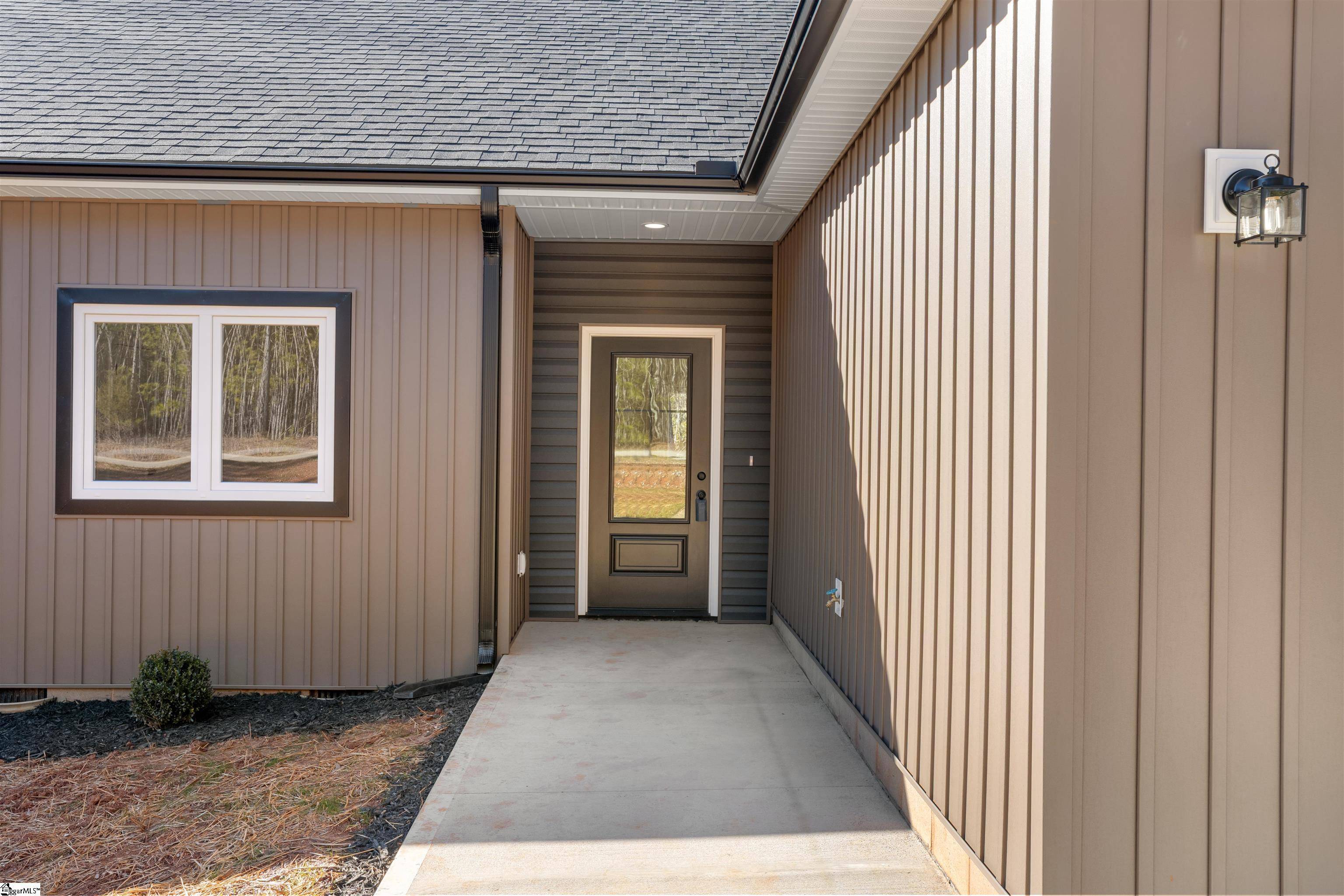 Clinton, SC 29325,706 Carolyn Drive