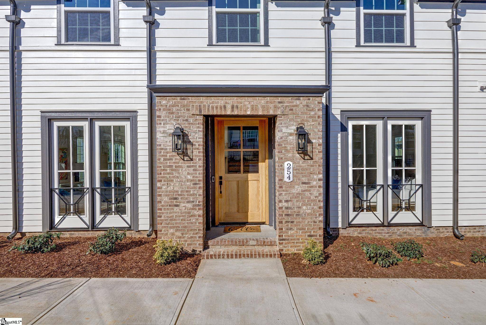 Spartanburg, SC 29302,254 Morgan Silver Drive