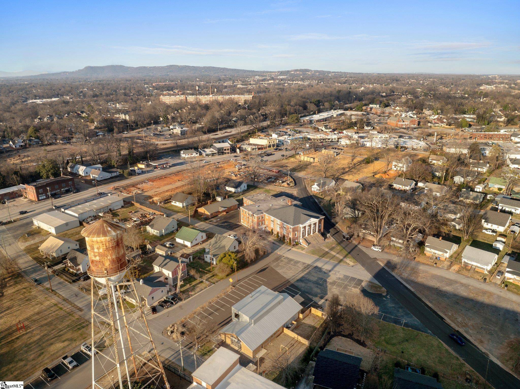 Greenville, SC 29611,20 Draper Street