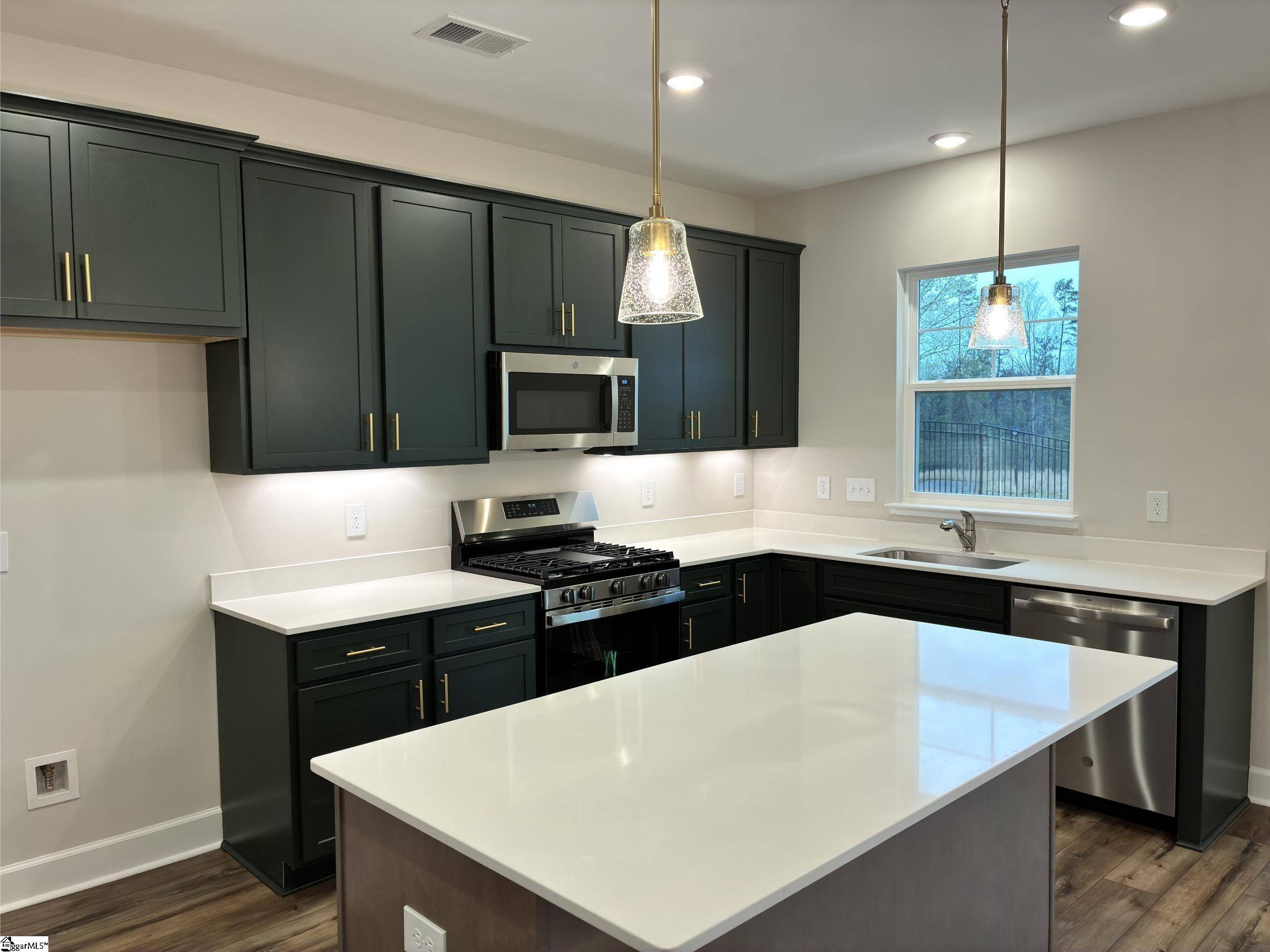 Greenville, SC 29607,212 Fenner Place