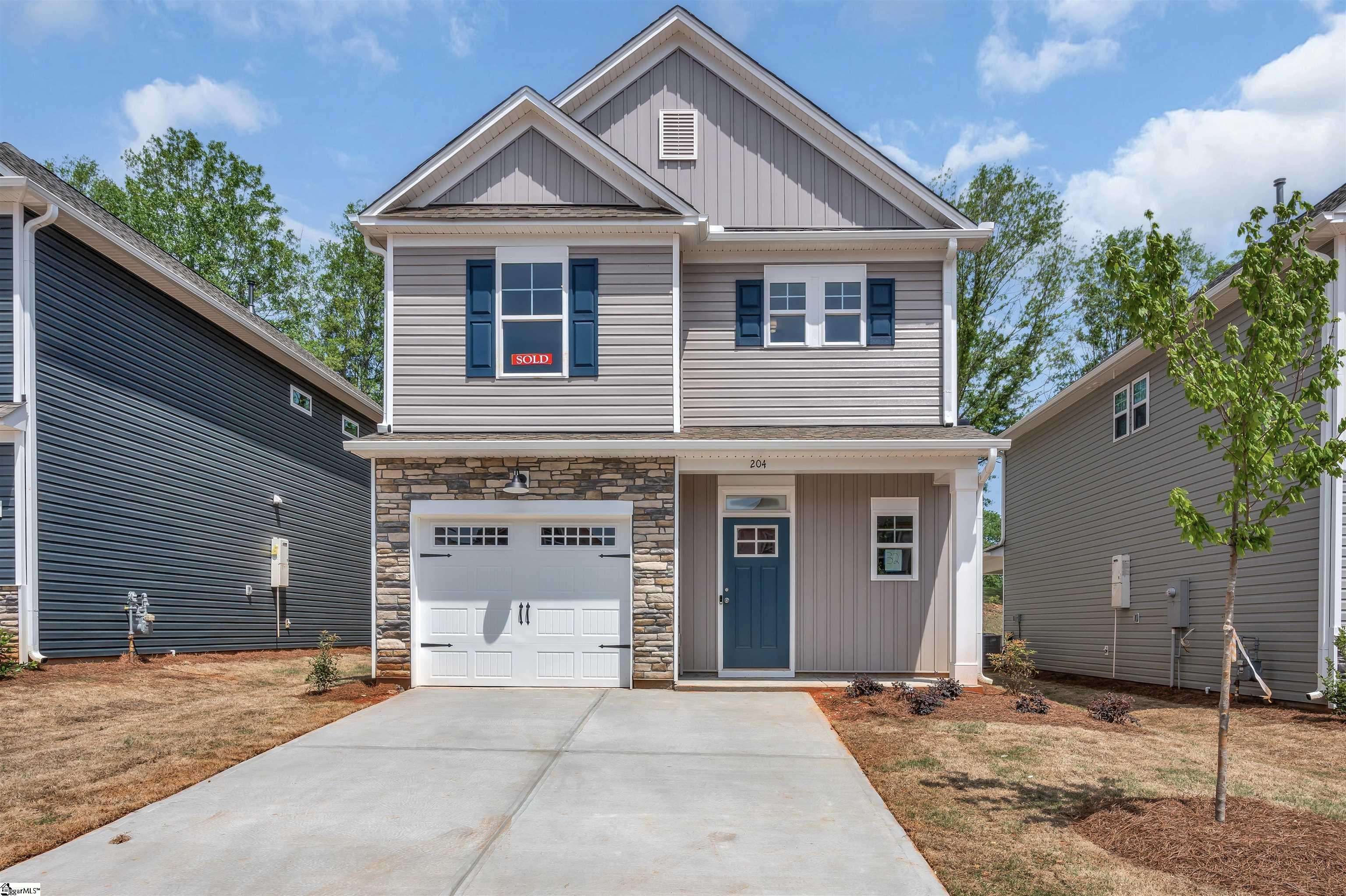 Easley, SC 29642,204 Brown Circle