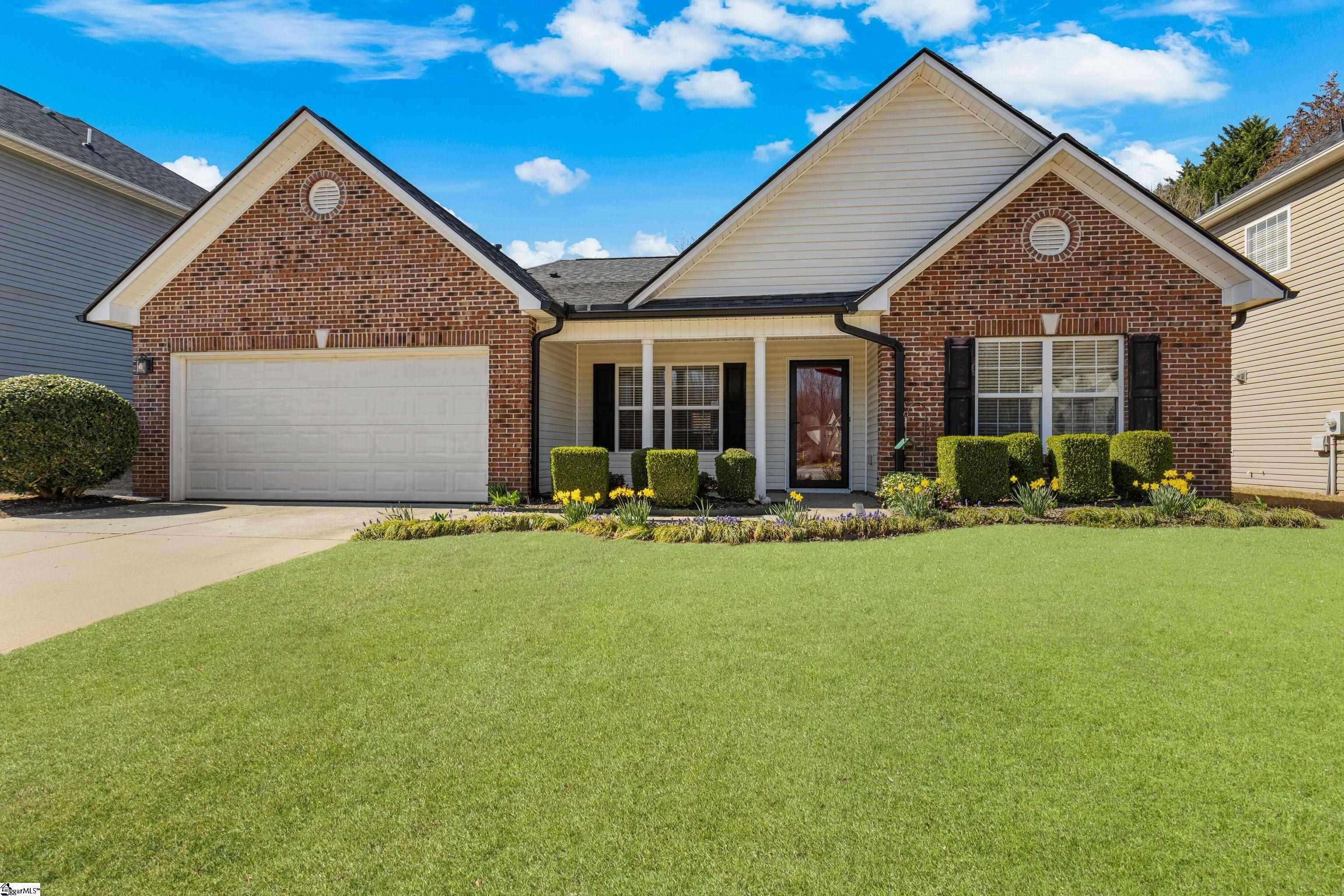 Simpsonville, SC 29681,2 Old Tree Court