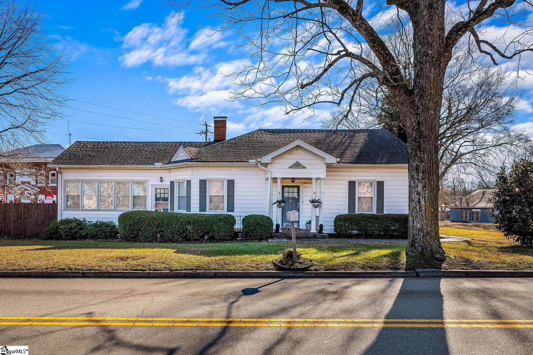 Belton, SC 29627,406 Anderson Street