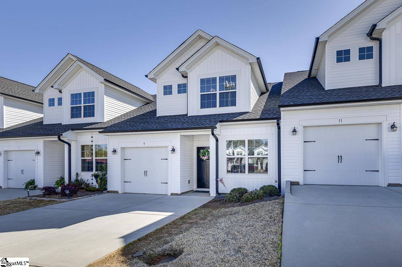 Greer, SC 29651,9 Table Mountain Trail