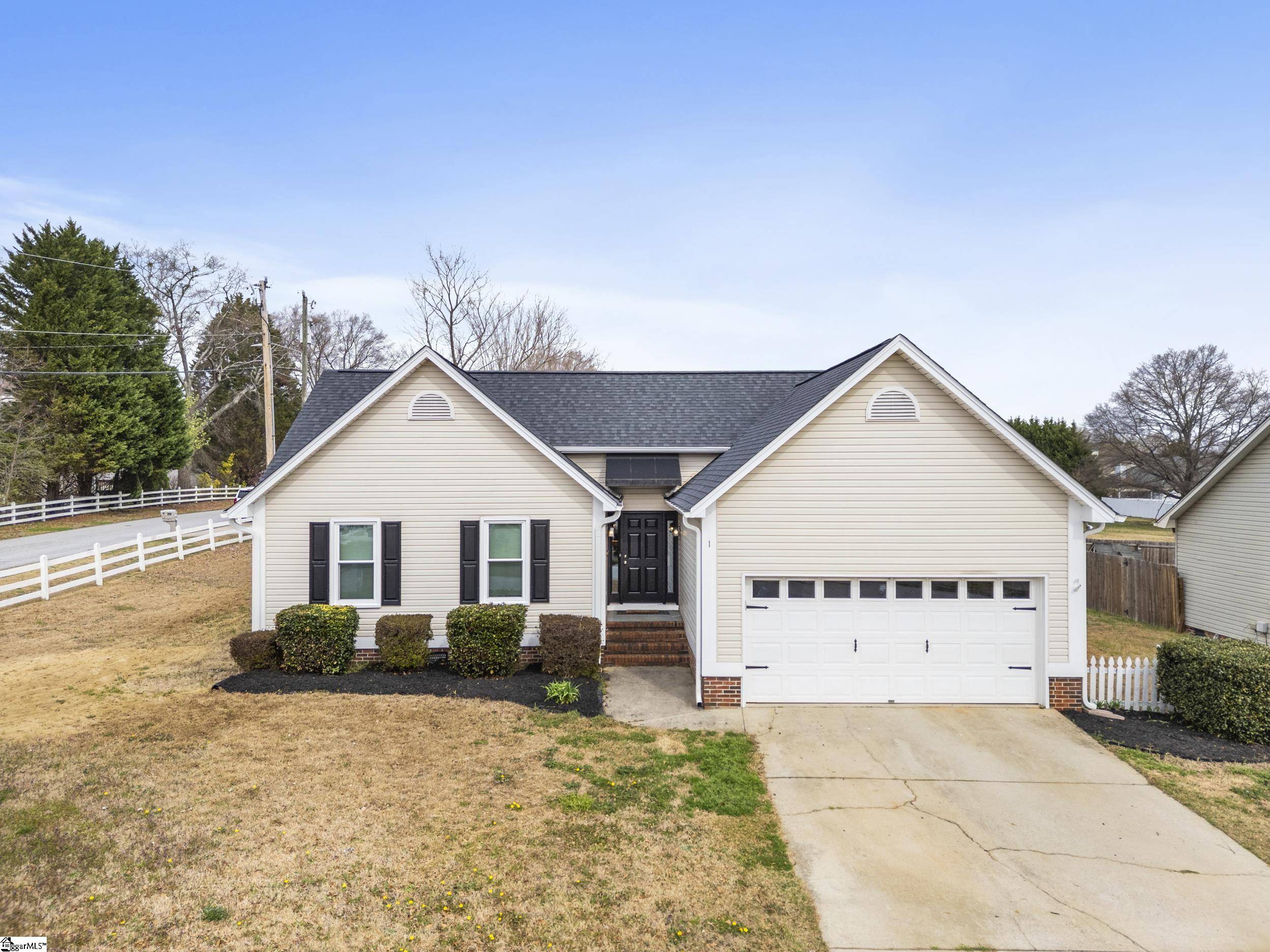 Fountain Inn, SC 29644,1 Frostberry Court