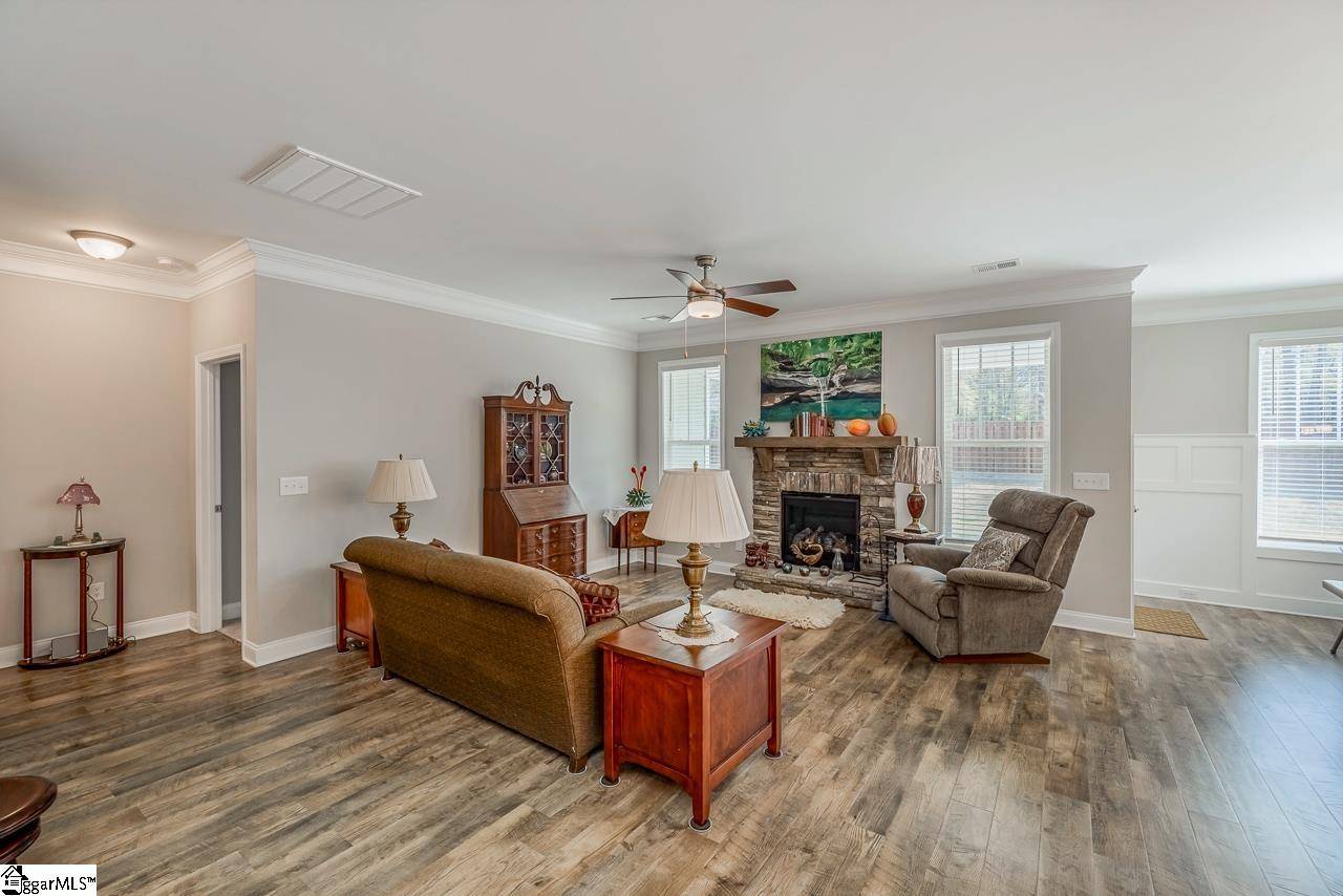 Greenville, SC 29607,7 Ridgebury Place