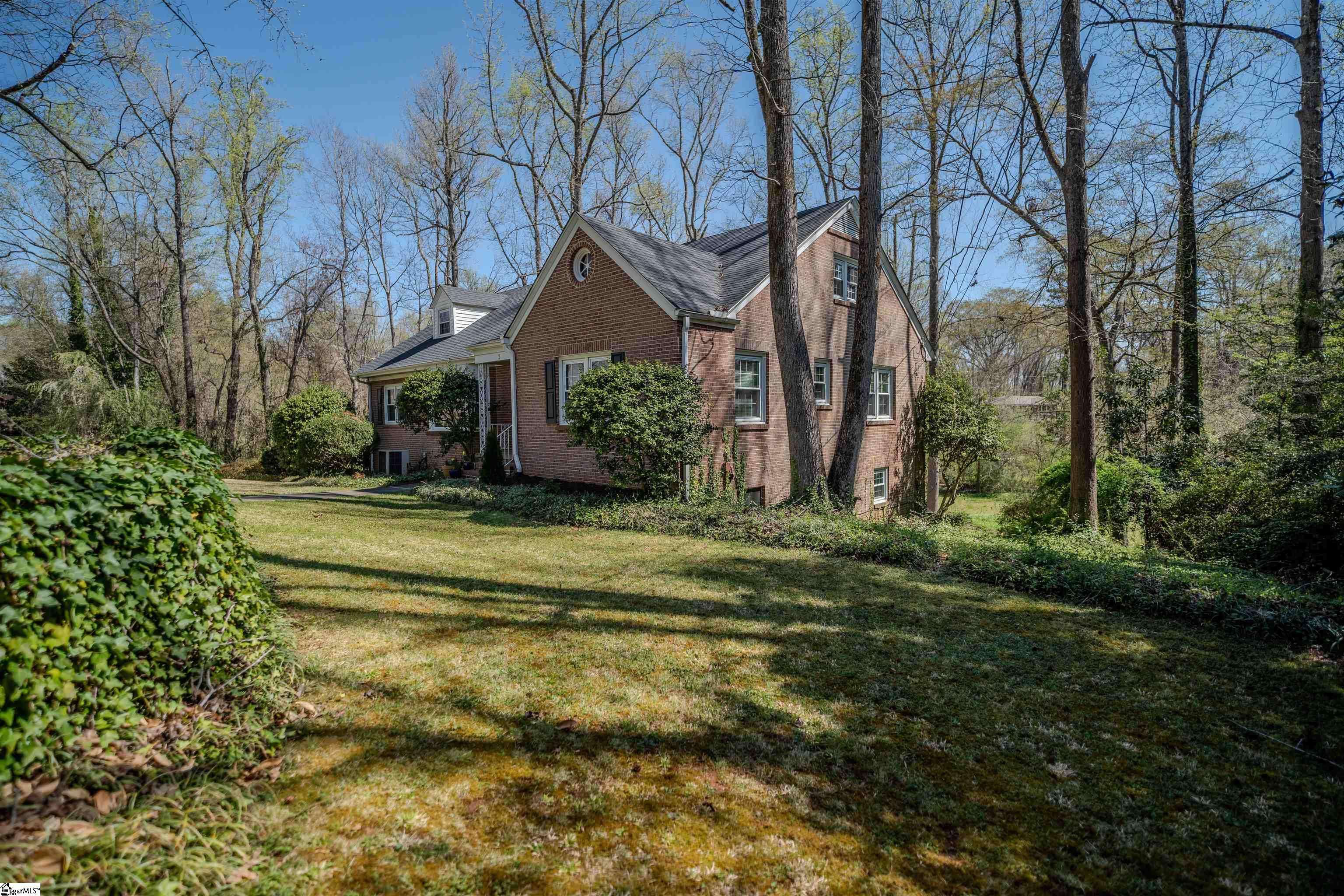 Greenville, SC 29615,3 Hermitage Road