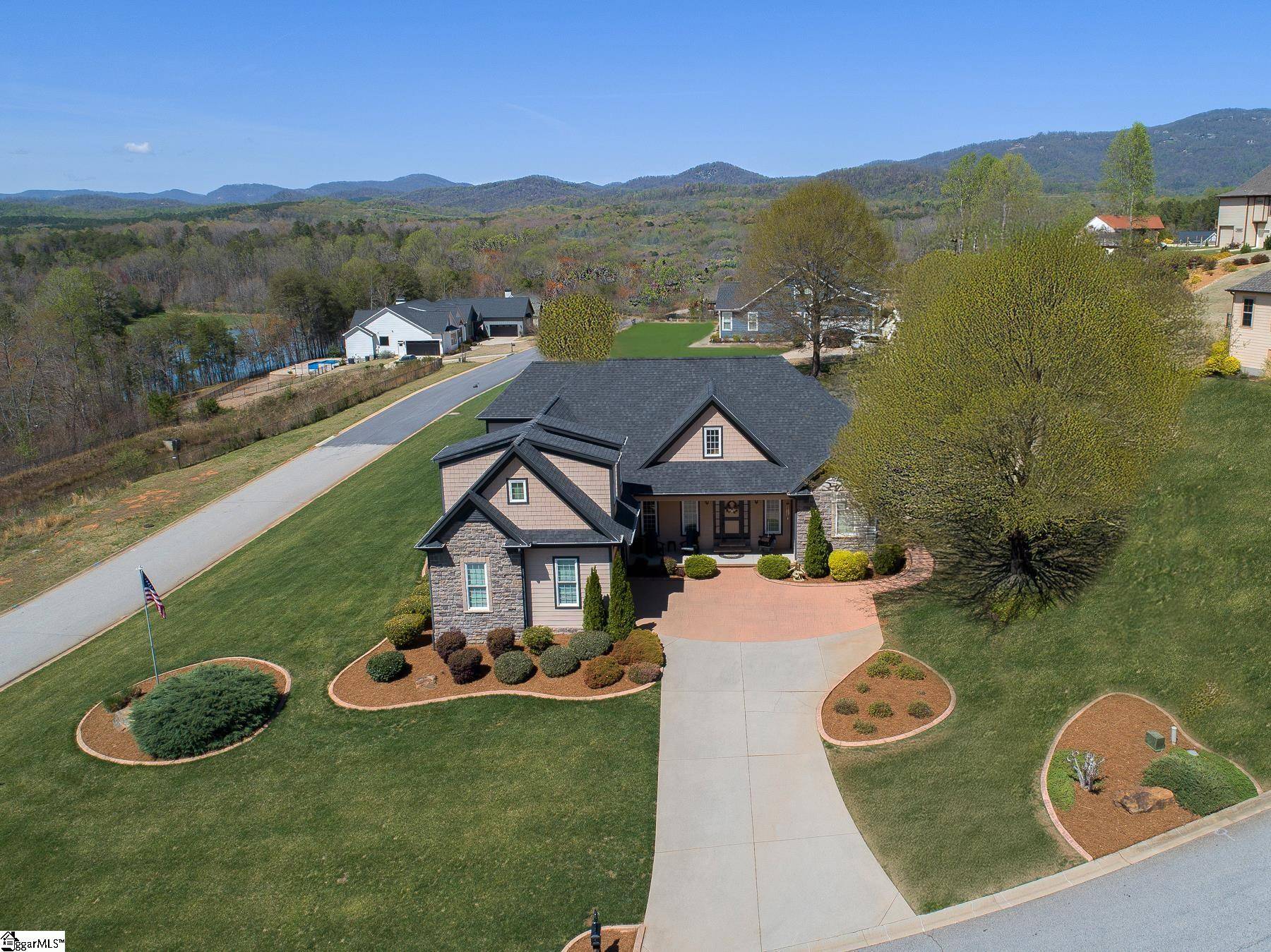 Taylors, SC 29687,101 Deer Thicket Way