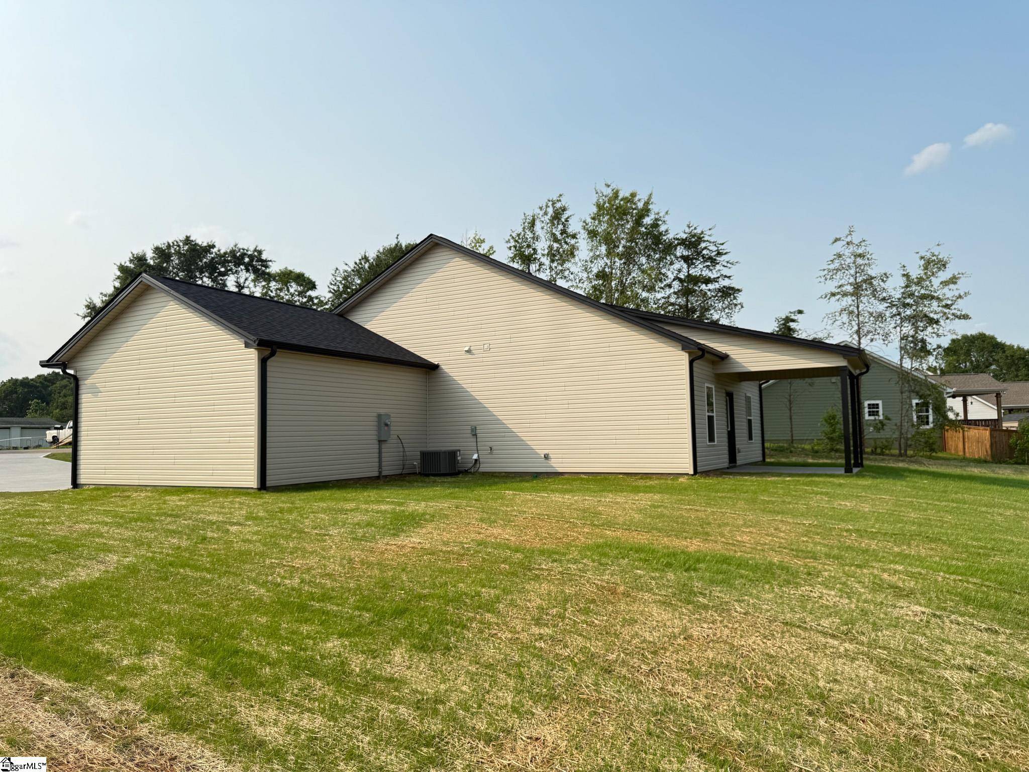 Cowpens, SC 29330,732 Corn Mill Road