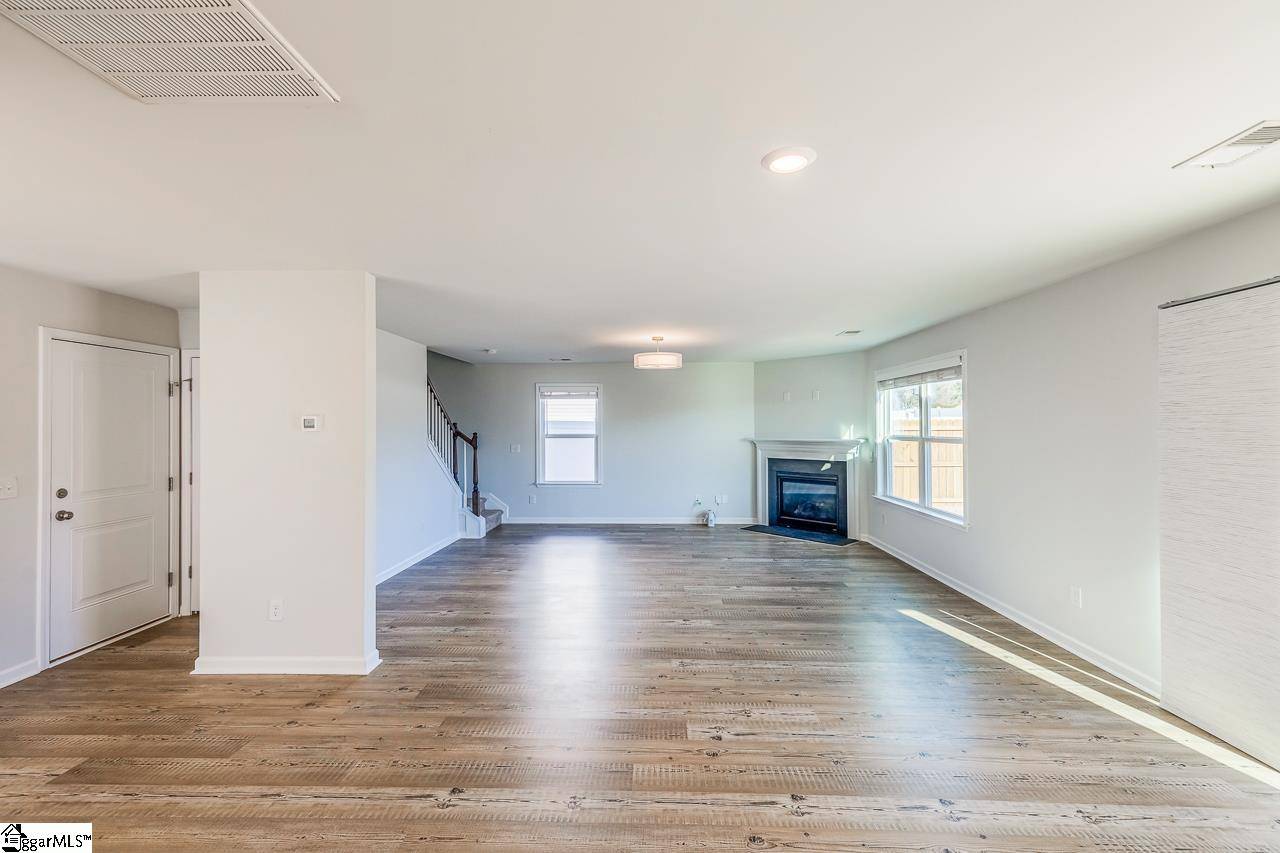 Greenville, SC 29605,604 Whittier Street