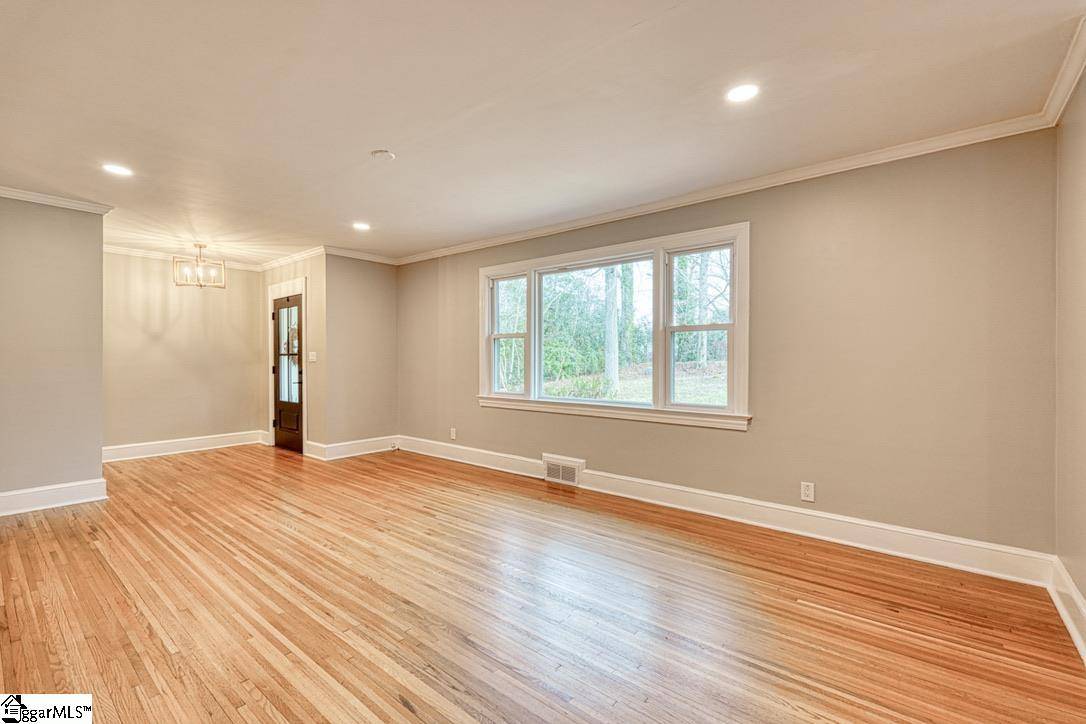 Spartanburg, SC 29302,506 Parkview Drive
